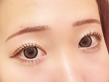 カーム(calm)の写真/大人気パリジェンヌラッシュリフト♪まつ毛パーマは「根本立ち上げ」と「カール」の選べる2種類をご用意☆