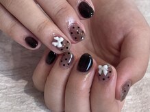 アイネイルズ 三宮店(I nails)/ブラックドットミニりぼん￥6860