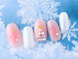 ぽわっとチークネイル