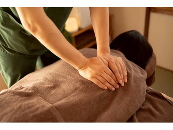 シエスタ/痛みの少ない眠れる整体