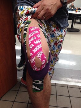 ボンド(BOND)/キネシオテーピング