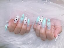 ラッキーネイル(lucky nail)/ドットネイル