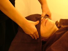 スマイルハンド 大阪駅前第1ビル店/ヘッドマッサージ眼精疲労ケア付