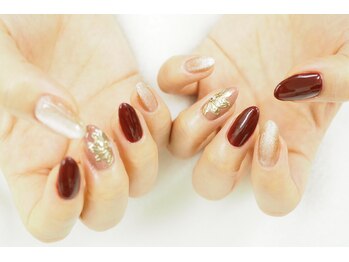 ネイルサロン ホヌ(HONU)/トレンドアートコース¥8750