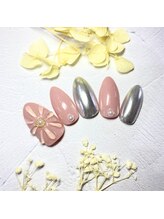 サロンR/ぷっくりフラワーネイル