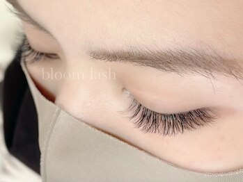 まつげエクステ専門サロン ブルームラッシュ(bloom lash)/ボリュームラッシュ(3Dラッシュ)