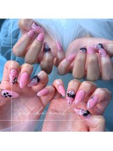 ツキカドットネイル(tsukika.nail)/【似合わせPINK】GOTHIC ROMANCE