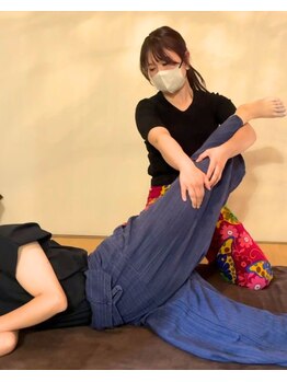 アロマフォーレ 千葉県木更津店(AromaForet)の写真/体が硬い方こそ試してほしい！【タイ古式マッサージ60分8,000円】プロの本格ストレッチで可動域が変わる◎