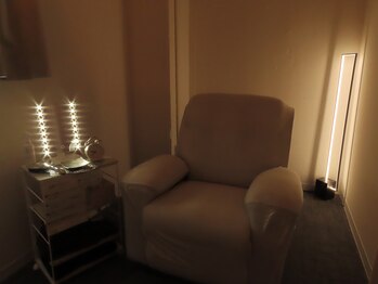 ヘッドミント 巣鴨店/癒しの空間でドライヘッドスパ