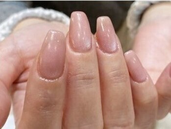 カナウ 銀座店(Kanau)の写真/丁寧なケアと上品な大人可愛いデザインが人気の実力派サロン♪シンプルだからこそ周りと差がつく指先美人に