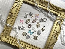 ネイルサロン ビューティーマジック 川口店の雰囲気（パーツ・ストーンも多数取り揃えております☆）