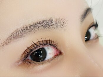 スワロ 姫路店(Swallow)の写真/特許取得技術【次世代まつ毛カール】¥2750♪27分で完了!上向きカ-ル効果が長続きで毎朝のビュ-ラ-から卒業!