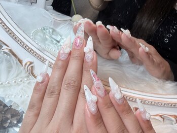 サリーネイルラボ(Sully Nail Lab)/バラとレースネイル