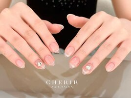 大人可愛いシンプルデザイン