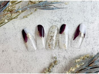 ネイルサロン&スクール ジーナ(GINA)/12月シンプルナチュラルカラー