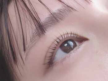 エマーブル(Aimable)の写真/【高城NEW OPEN】第一印象が変わる美眉アイブロウワックス脱毛♪ラッシュリフトとセットで垢抜け