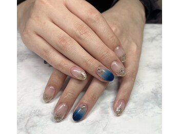 はあとねいる 宇都宮御幸ヶ原店/ブルーグラデーションネイル