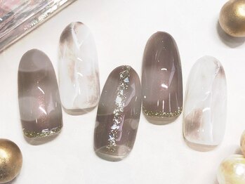 プルトワ(pourtoi)/グレーマーブルネイル☆