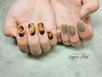 シュガーネイル(sugar nail)/べっこうアシメネイル