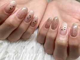 Flower nail