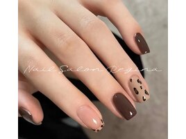 トレンドネイル