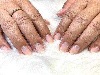 キュティエール(Cutiere)の写真/オフィスネイルが得意★どんなシーンでも浮かないシンプルだけど大人かわいいデザインで理想の指先に◎