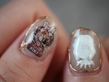 ネイル アトリエ コモード(nail atelier Comodo)/絵画ネイル [キキの便り]