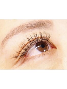 ボリュームのある目元にしたい