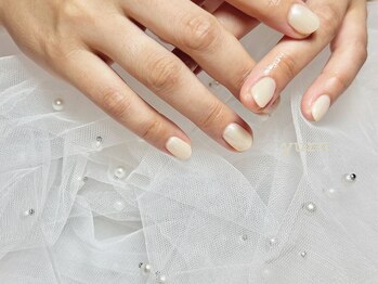 ユルン(Yurn.)/似合わせcream white