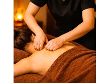 りしゅ(Re:syu)の雰囲気（「オイルで首肩・むくみをしっかりケア」）