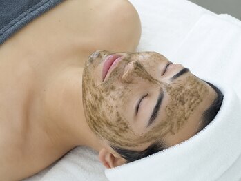ニチワハーブ 名古屋御器所店の写真/【メンズ大歓迎】ニキビや毛穴が気になる男性必見！スタッフがニキビ肌から綺麗にした方法をお伝えします！