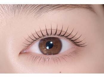 ネイルアート ユニ(Nail Art UNI)の写真/【口コミ高評価☆】仕上がりに納得できなかった方へ！仕上がりの感動を提供◎自然で印象的な目元へ！