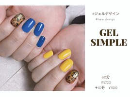 アシメカラーにポイントアート