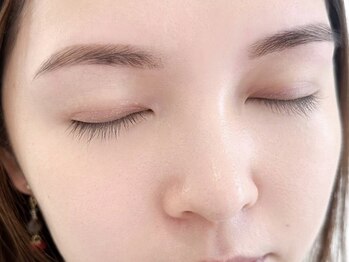 アミカ(amica)の写真/美眉スタイリング¥5500☆プロによるカウンセリングで自分に合う理想的な眉を手に入れてアカ抜け美人顔に♪