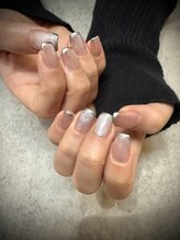 シームリーネイル(Seemly Nail)/冬のシルバーフレンチ
