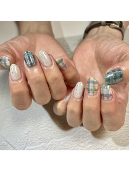 リファインネイル(refinenail)/水彩チェック定額ネイル