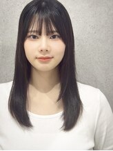 トゥルーネイル アンド アイ ゆめが丘ソラトス店(TRU) Shiori 