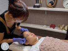 アイブロウ専門店 KIKI WAX＆BROW 銀座【眉毛/顔脱毛/HBL】 公式推奨店の雰囲気（銀座駅から5分でアクセス◎完全個室空間。大人女性の眉毛サロン）