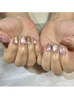 リファインネイル(refinenail)/ハートホロ定額デザイン