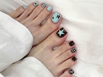 サロン ド ミニュイ(Salon de Minuit)/秋冬ネイル エレガントデザイン