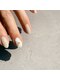 ネイルズ ココ(nails COCO)の写真/白を基調とした落ち着いた空間でリラックスしながら★自爪に優しい施術で、大人の魅力的な指先を演出♪