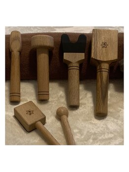 クラ(KULA)/振動で緩める木槌療法