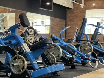 フォースクエアフィットネスジム 24 利府ペアガーデン店(4SQUARE FITNESS GYM 24)/