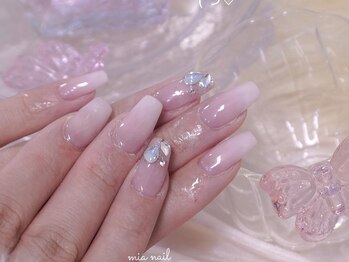 ミア 学芸大学(mia)の写真/韓国風デザインや、ガーリーな愛されデザインが豊富♪フレンチガーリー・韓国ネイルが得意なサロンです◎