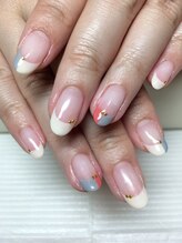 ネイルサロンふわり/2色フレンチ