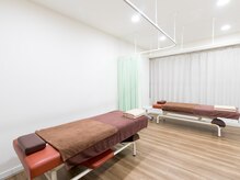 ハリスル 神戸訪問鍼灸付属治療院(harisuru)の雰囲気（ベッドは２つ用意しておりますのでペアでのご来店も可能☆）