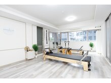 ピラティストトヤセ 上本町店の雰囲気（女性専用◆ウェアレンタル・シューズ・お水不要で通いやすい◎）