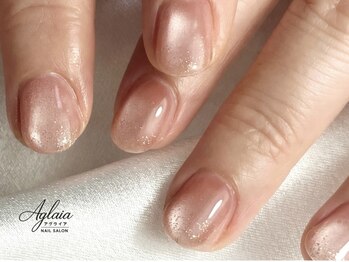 ネイルサロン アグライア(aglaia)/うるうる綺麗めマグネット♪