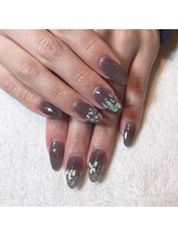 ジェイノヴァール(Jnovart)/