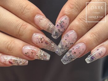 押し花埋め込みスカルプネイル